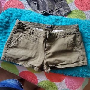 Express shorts